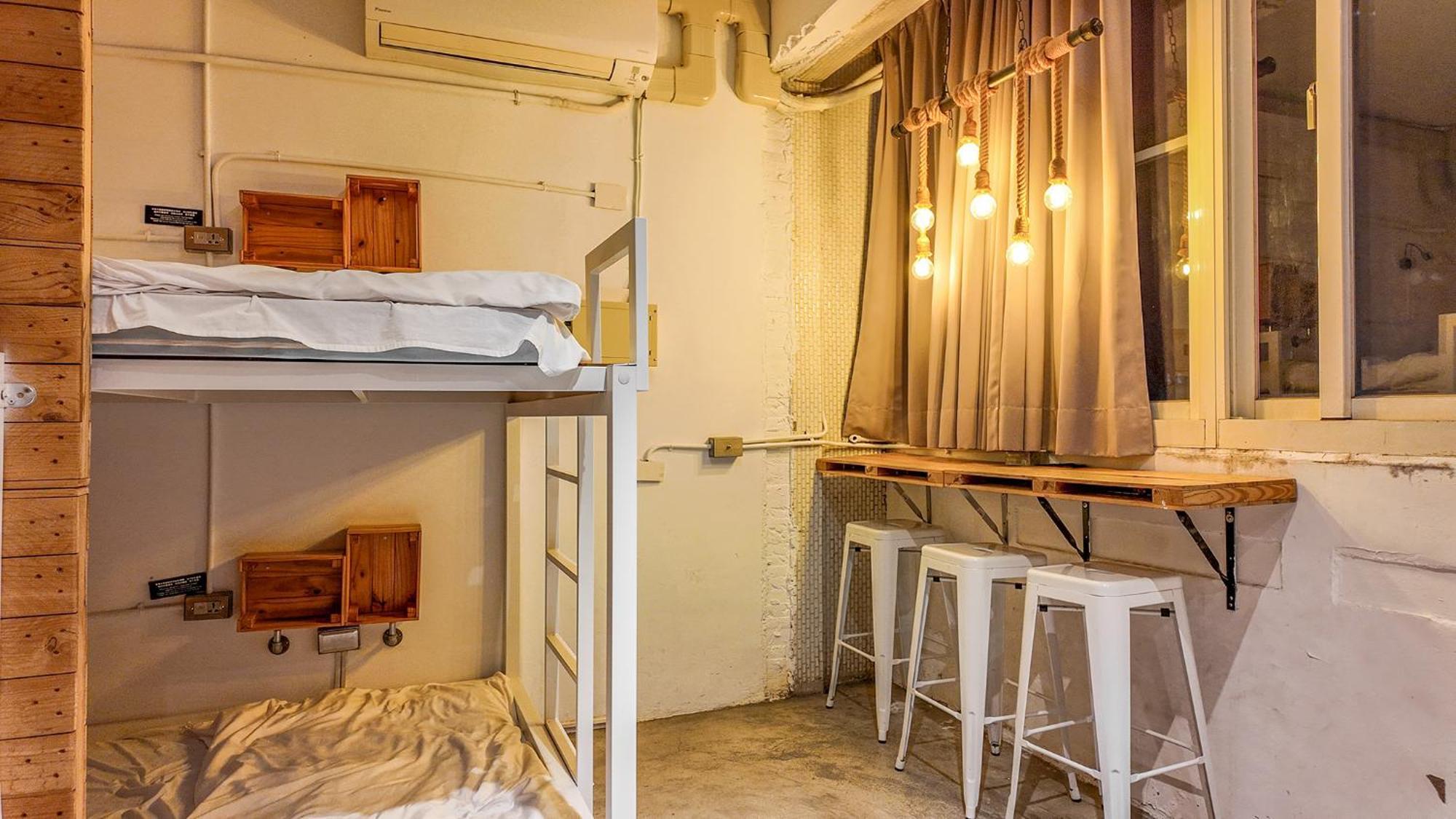 62巷背包客棧 Lane62 Hostel Longjing Buitenkant foto