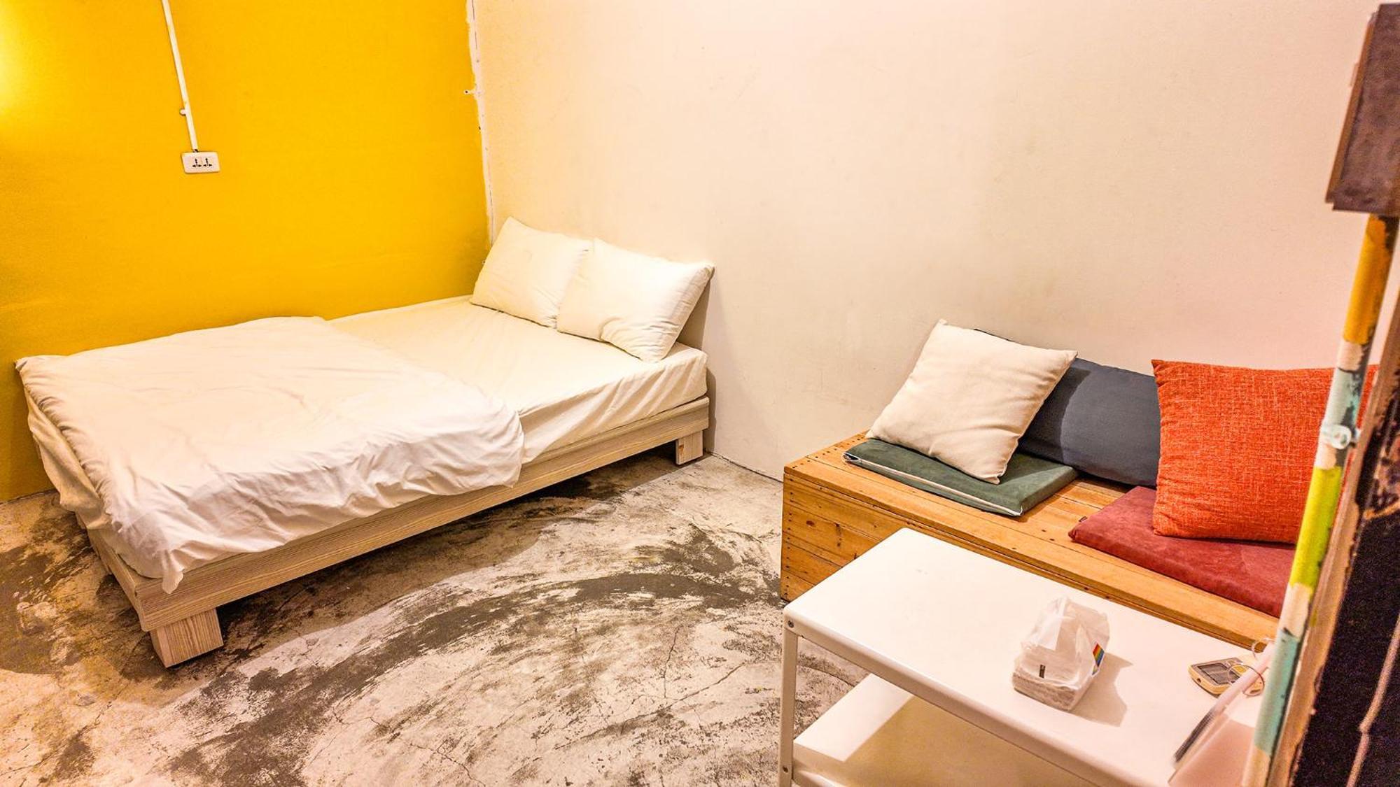 62巷背包客棧 Lane62 Hostel Longjing Buitenkant foto