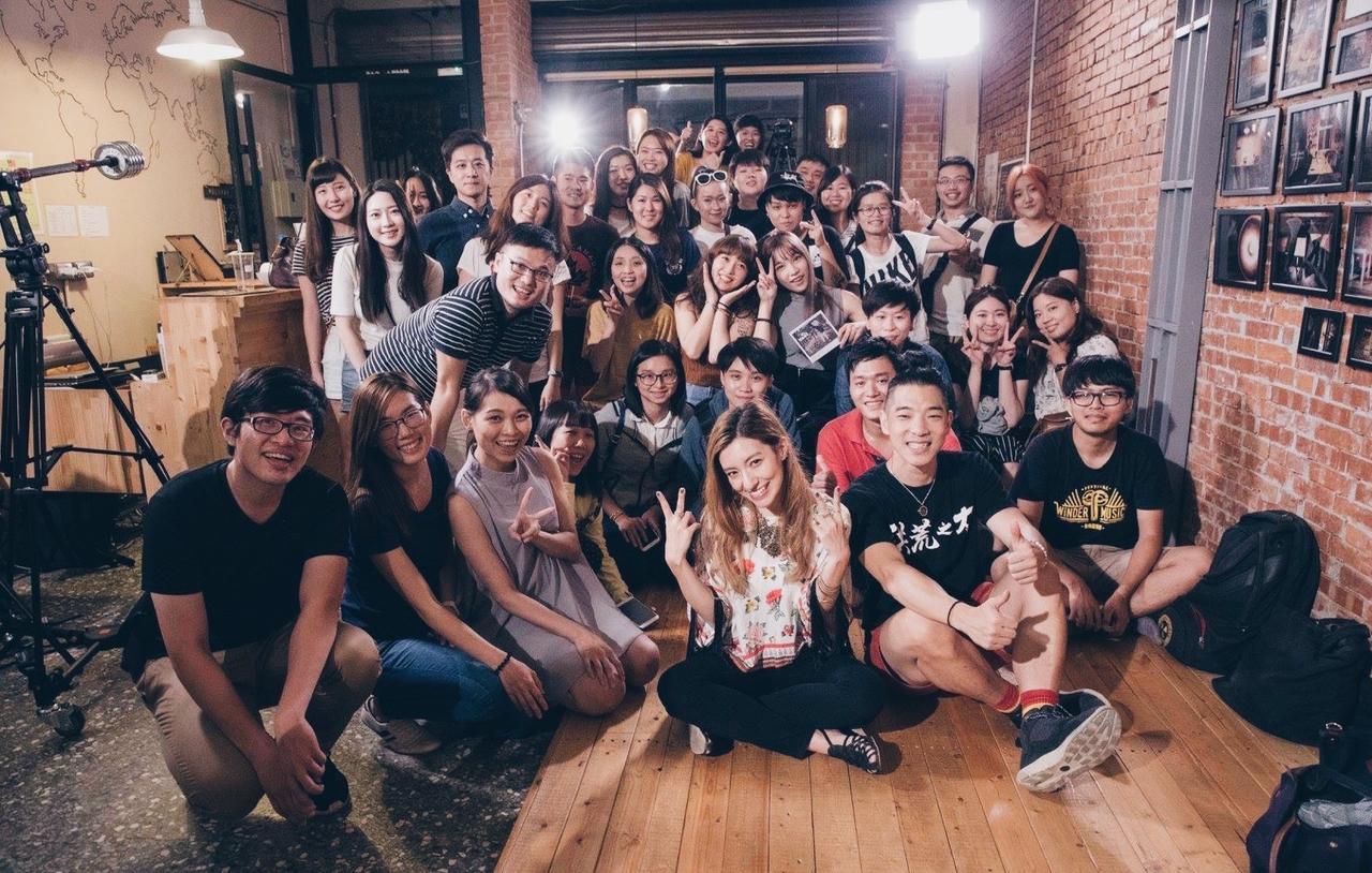 62巷背包客棧 Lane62 Hostel Longjing Buitenkant foto